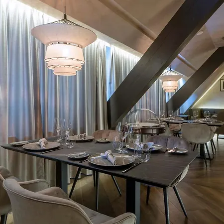 Hotel Grand 4*