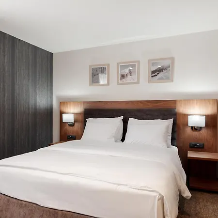 Hotel Grand 4*